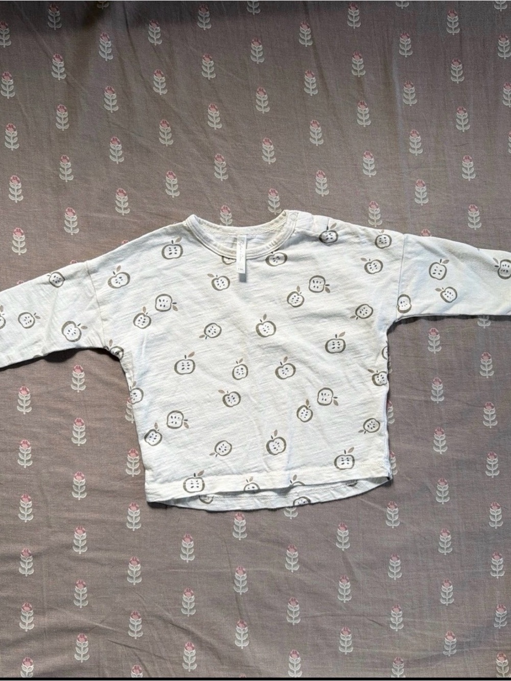 Rylee & Cru Cream Long-Sleeve Apple Print Top